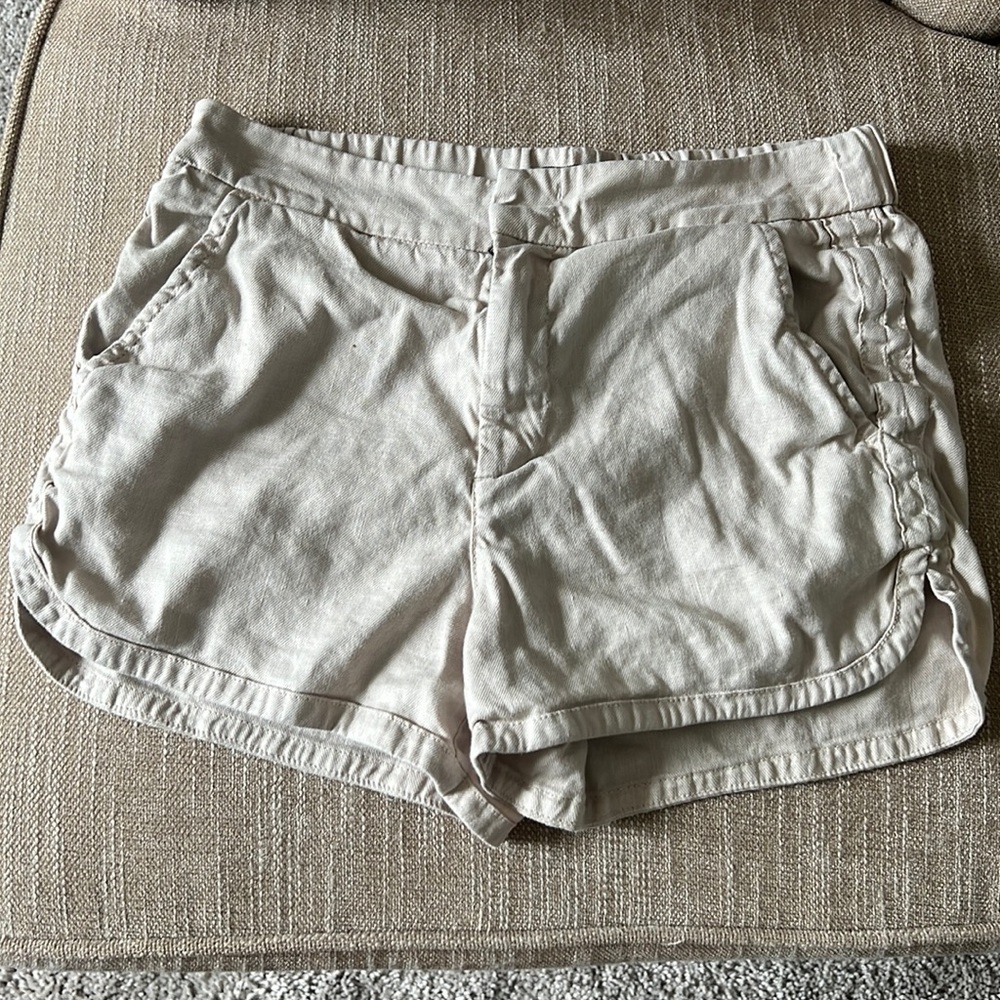 Level 99 khaki shorts